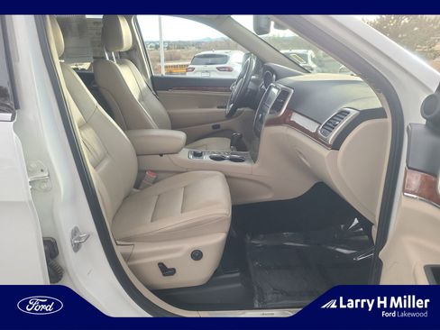 Used 2013 Jeep Grand Cherokee Limited w/ Trailer Tow Group image 19