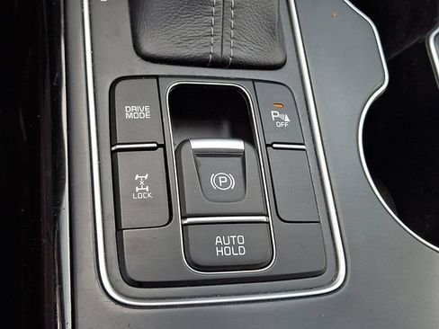 Used 2017 Kia Sorento SX AWD/4WD image 29