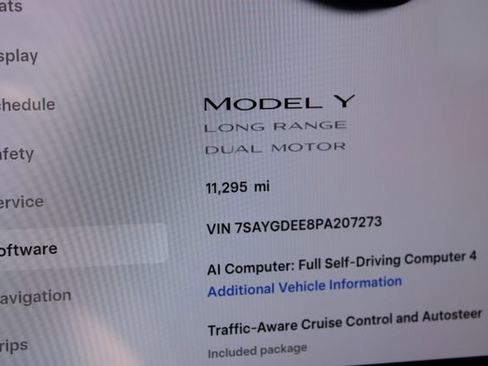Used 2023 Tesla Model Y Long Range AWD/4WD image 15