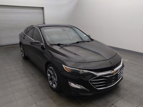 Used 2020 Chevrolet Malibu LT FWD image 13