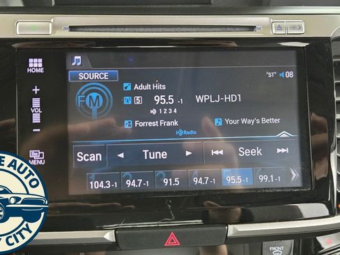 Used 2017 Honda Accord EX-L image 16