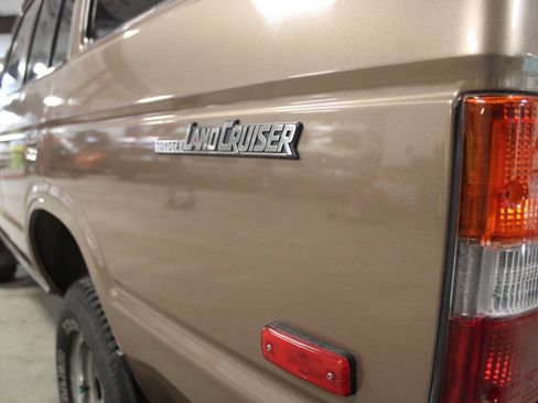 Used 1987 Toyota Land Cruiser image 11