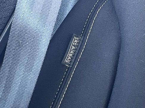 Used 2023 Nissan Rogue SV image 30