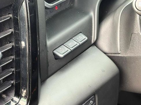 Used 2023 GMC Sierra 1500 AT4 w/ AT4 Premium Package AWD/4WD image 20