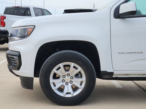 Used 2022 Chevrolet Colorado LT w/ Fleet Safety Package RWD image 8