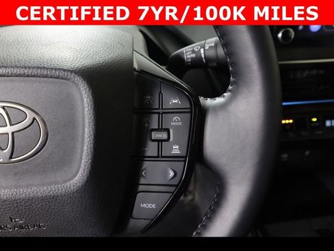 Used 2024 Toyota Prius XLE image 19