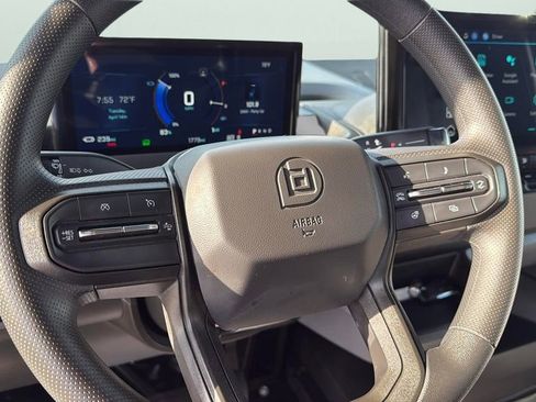 Used 2024 Chevrolet Brightdrop 600 w/ Battery Pack, Max Range image 23