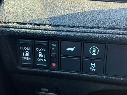 Used 2022 Honda Odyssey EX-L image 21