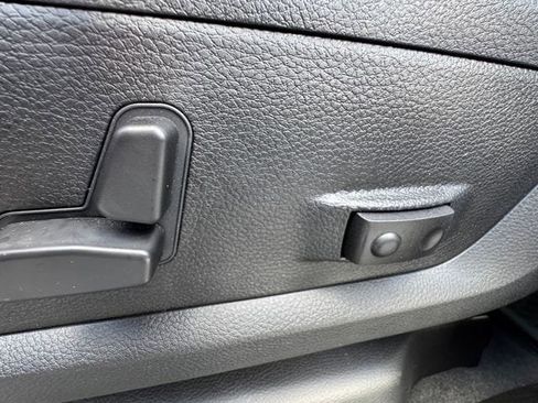 New 2026 RAM 2500 Big Horn AWD/4WD image 40