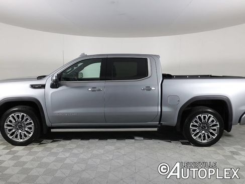 Used 2025 GMC Sierra 1500 Denali Ultimate AWD/4WD image 11