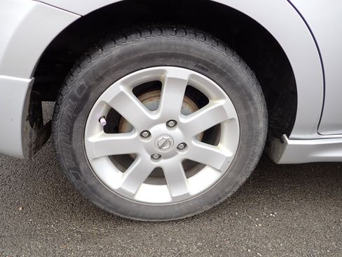 Used 2011 Nissan Sentra 2.0 SR w/ Convenience Pkg image 12