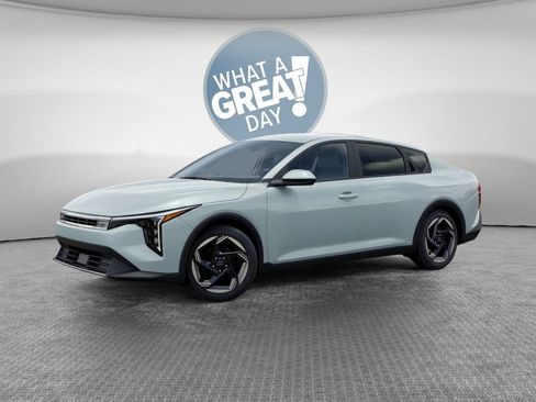 New 2026 Kia K4 EX FWD image 3