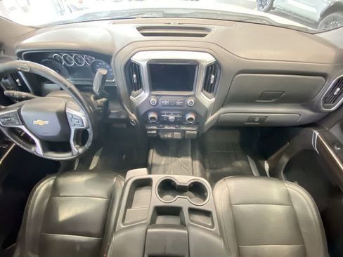 Used 2020 Chevrolet Silverado 1500 LT w/ Convenience Package AWD/4WD image 21
