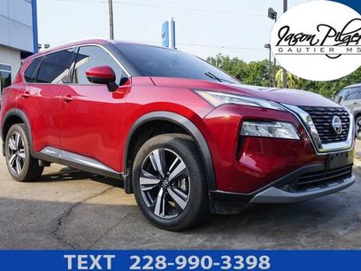 Used 2021 Nissan Rogue SL w/ Premium Package