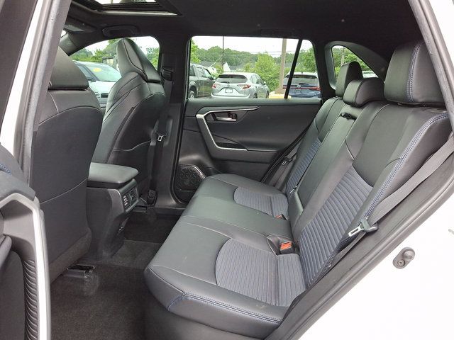 Used 2023 Toyota RAV4 XSE AWD/4WD image 10