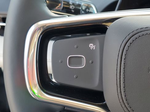 New 2026 Lincoln Nautilus Reserve w/ Jet Appearance Package image 17