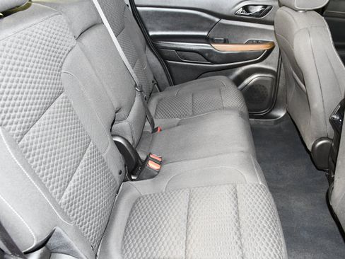 Used 2019 GMC Acadia SLE AWD/4WD image 45