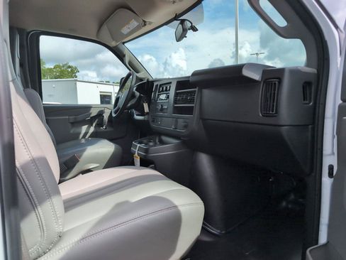 New 2026 Chevrolet Express 2500 Extended RWD image 36