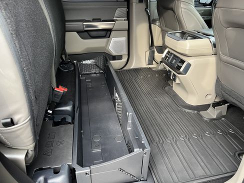 Used 2024 Ford F150 Platinum w/ Equipment Group 703A Plus image 20