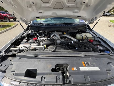 Certified 2025 Ford F250 XLT AWD/4WD image 31