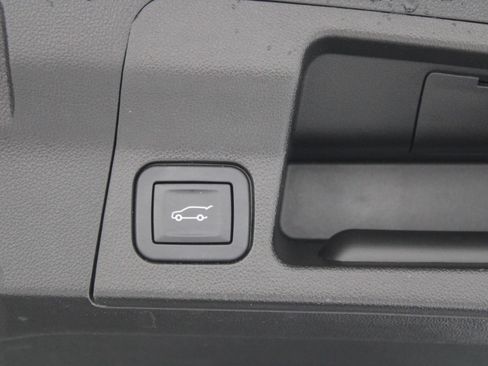 Used 2018 GMC Acadia SLE w/ Driver Alert Package I AWD/4WD image 21