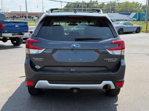 Used 2019 Subaru Forester Touring AWD/4WD image 7