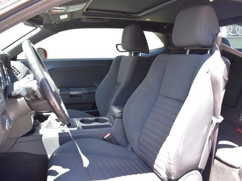 Used 2011 Dodge Challenger R/T RWD image 11