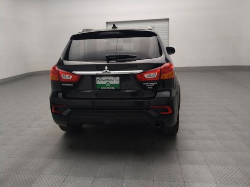 Used 2018 Mitsubishi Outlander Sport SEL image 7