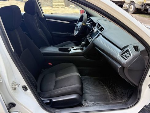 Used 2016 Honda Civic EX image 7
