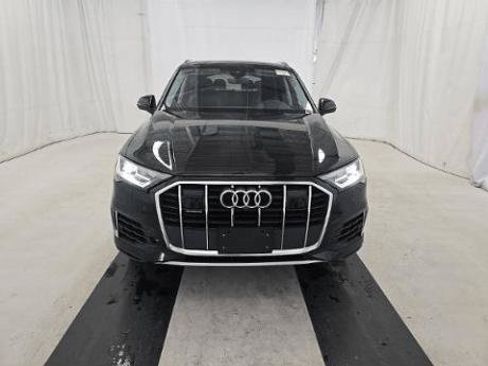 Used 2023 Audi Q7 2.0T Premium Plus w/ Premium Plus Package AWD/4WD image 7