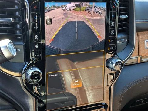 Used 2024 RAM 3500 Limited image 13