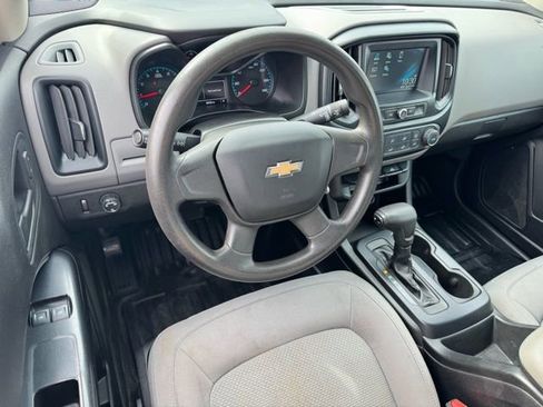 Used 2018 Chevrolet Colorado W/T image 14