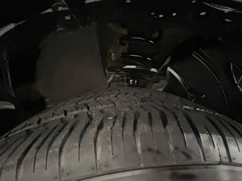 Used 2022 Nissan Pathfinder SV image 22