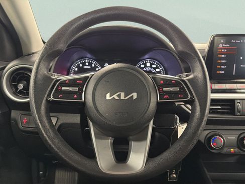 Used 2024 Kia Forte LXS FWD image 35