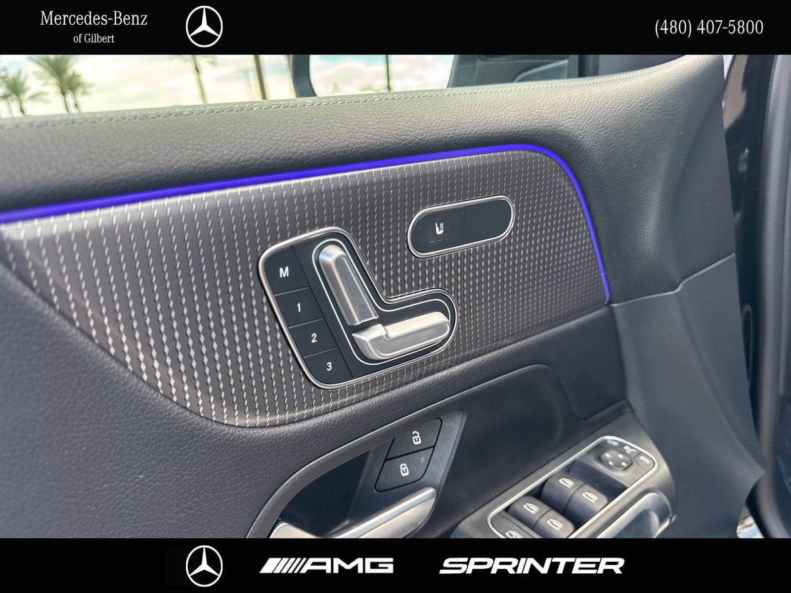 Used 2023 Mercedes-Benz GLB 250 w/ Premium Package image 15