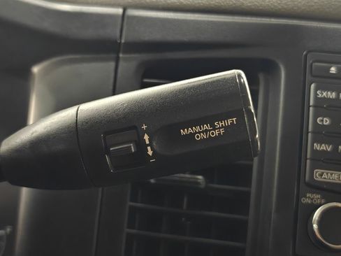 Used 2019 Nissan NV 3500 SL image 37