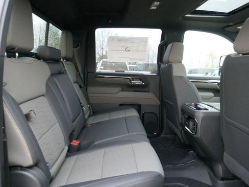 New 2026 Chevrolet Silverado 2500 ZR2 image 14