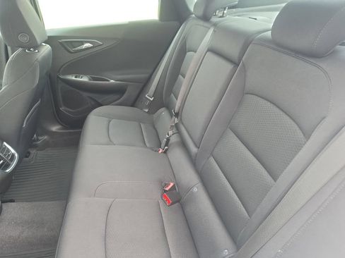 Used 2025 Chevrolet Malibu LT FWD image 13