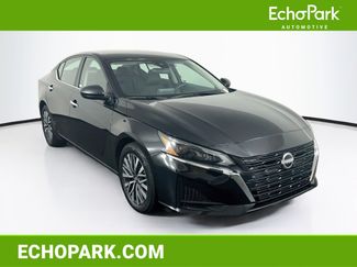 Used 2025 Nissan Altima 2.5 SV FWD video 1