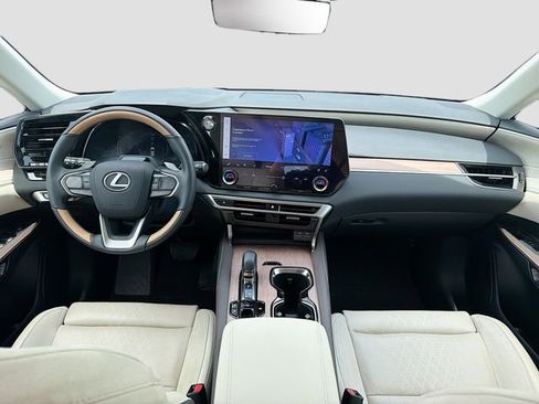 Used 2024 Lexus RX 350 w/ Convenience Package AWD/4WD image 17