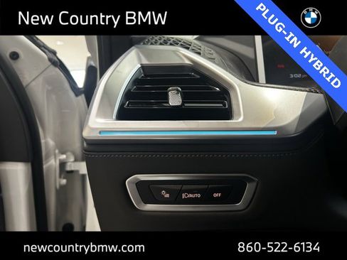 Used 2026 BMW XM Label Red image 17