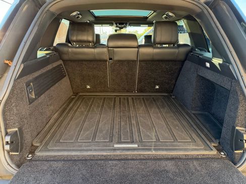 Used 2017 Land Rover Range Rover HSE AWD/4WD image 30