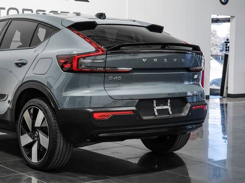 Used 2023 Volvo C40 P8 Recharge Ultimate image 16