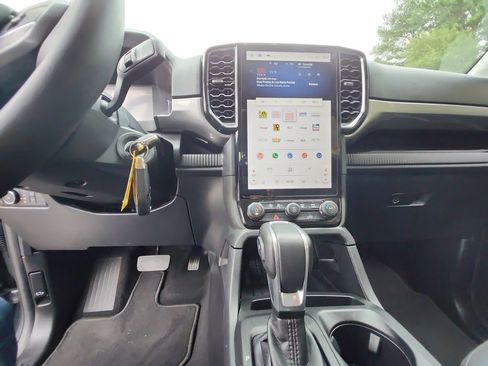 Used 2024 Ford Ranger XLT w/ Equipment Group 301A High image 18