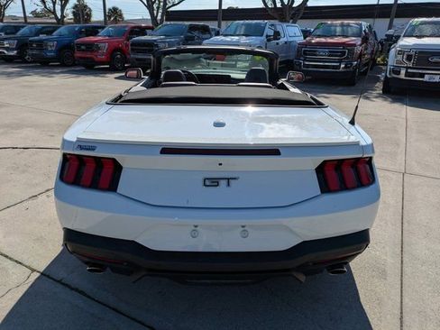 Used 2024 Ford Mustang GT Premium image 6