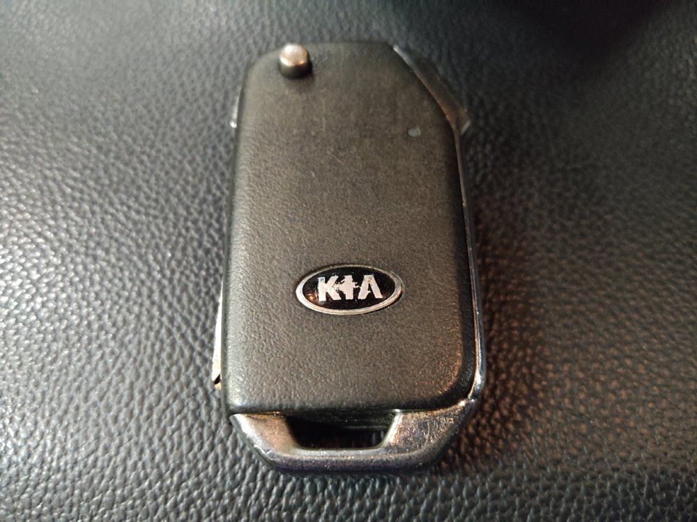 Used 2021 Kia Forte LXS FWD image 32