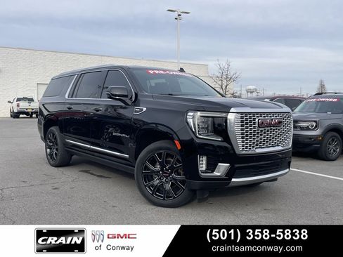Used 2023 GMC Yukon XL Denali w/ Denali Reserve Package image 1