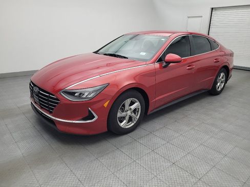 Used 2020 Hyundai Sonata SE FWD image 2