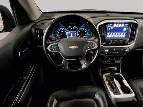 Used 2017 Chevrolet Colorado LT w/ Midnight Edition image 5