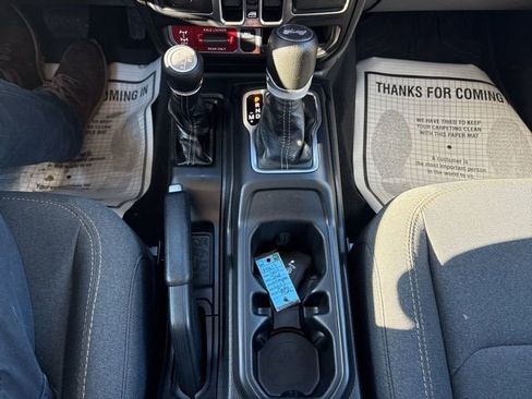 Used 2024 Jeep Wrangler Willys 4xe image 19